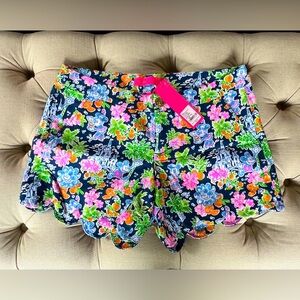 LILLY PULITZER X DISNEY SCALLOP SHORTS